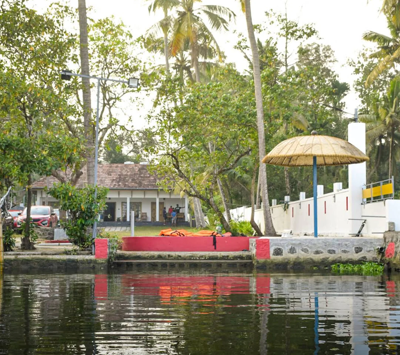 Niva Waterways lakefront villa on Vembanad Lake